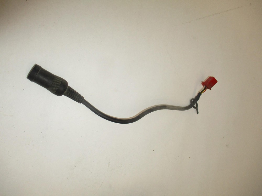 89 HONDA GL1500 ACCESSORY HEADSET LEAD PLUG