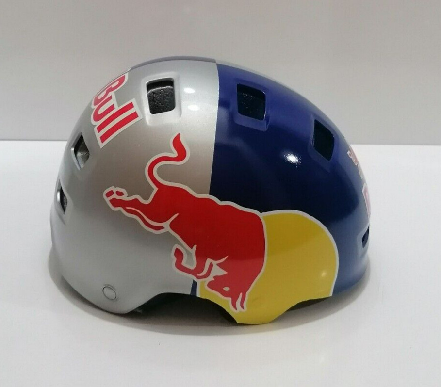HANDMADE Redbull Helmet