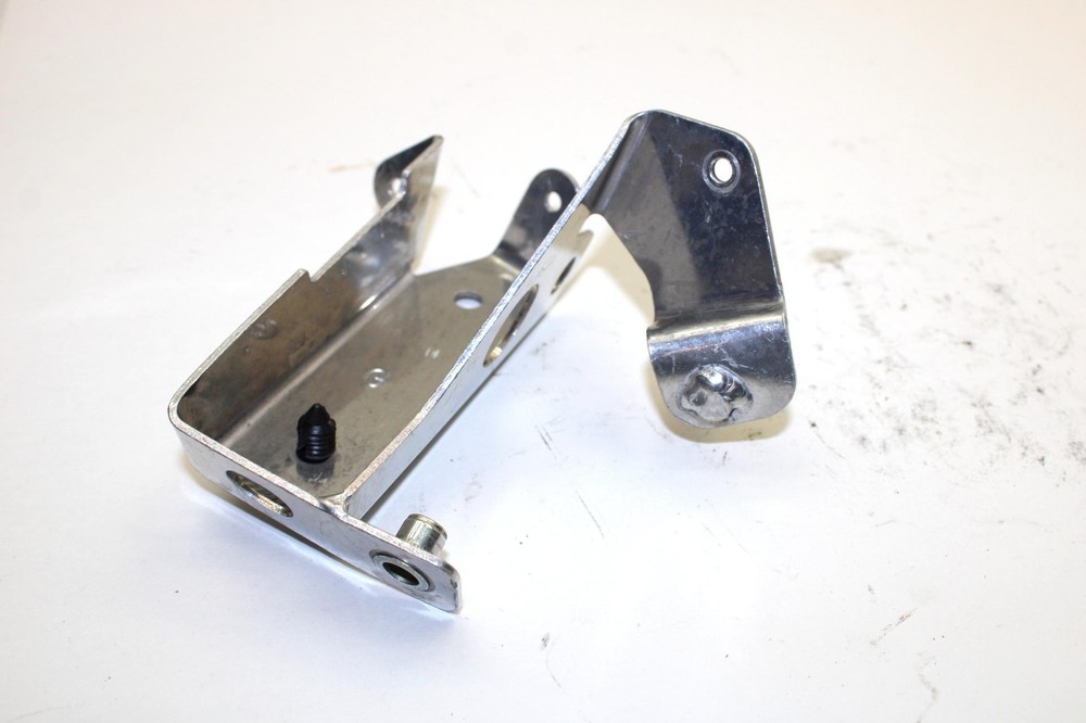 2004 Ski-doo Mxz 600 Ho Sdi Oem Left Console Support 518322962 B109