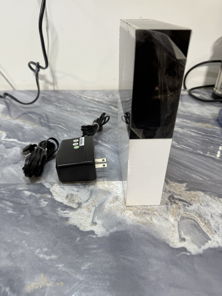 Adobe Security System 104010/E USB ETHERNET 12vDC