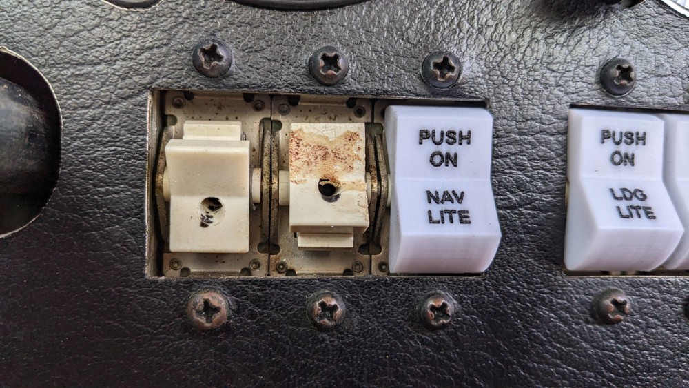 Nav Light Mooney Klixon Switch Cover