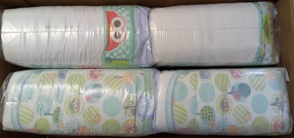 Vintage pampers cruisers 2012 size 7