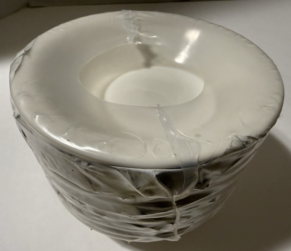 TUXTON CHINA TRE-011 FRUIT DISH 4 1/2oz EGGSHELL 36pcs