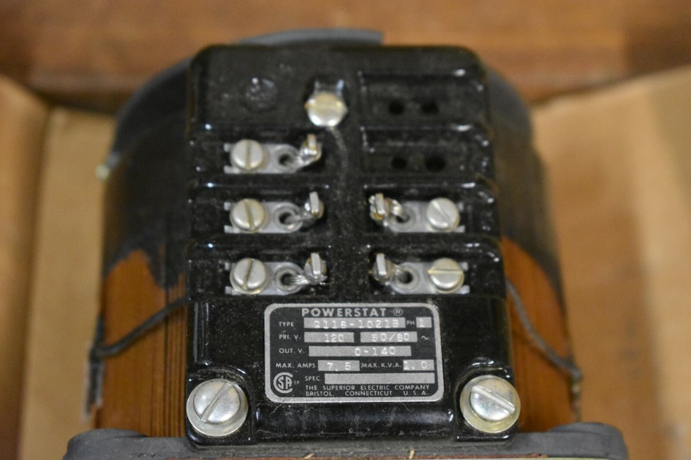 POWERSTAT VARIABLE TRANSFORMER MODEL Q116 0-140 V OUTPUT