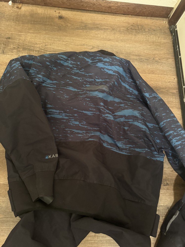 Karn whitewater dry top