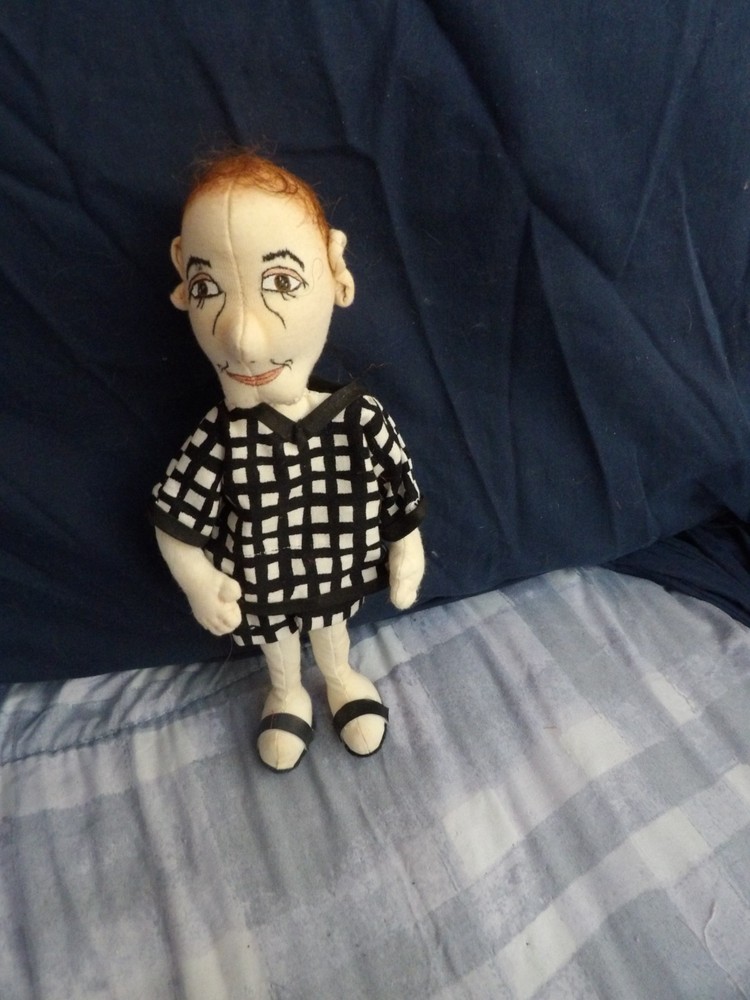 Haunted Doll, Eugene, Geeky, Smart, Tech-Savvy, Friendly, Good Guy