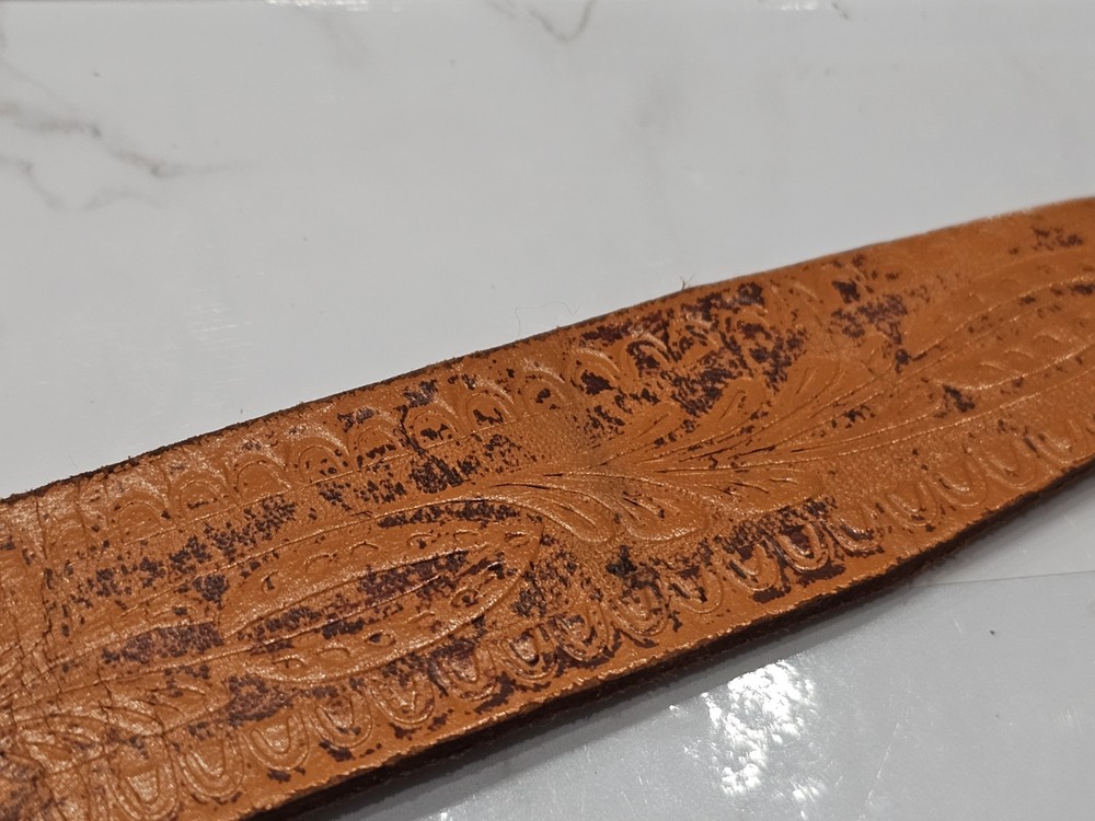 Antique Vintage Western Gun Ammunition Leather Belt Design Pattern