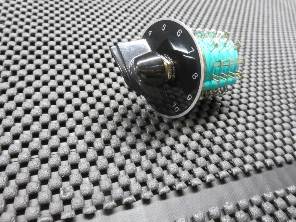 Electroswitch C4D0412N-A Rotary Switch 4 Position 12 Pole See Description