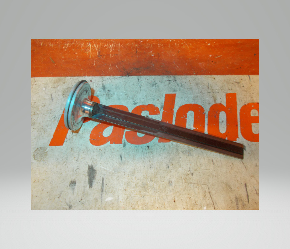 "USED" Paslode Part # 404665  PISTON ASSY (IM200-S16  include metal piston ring)