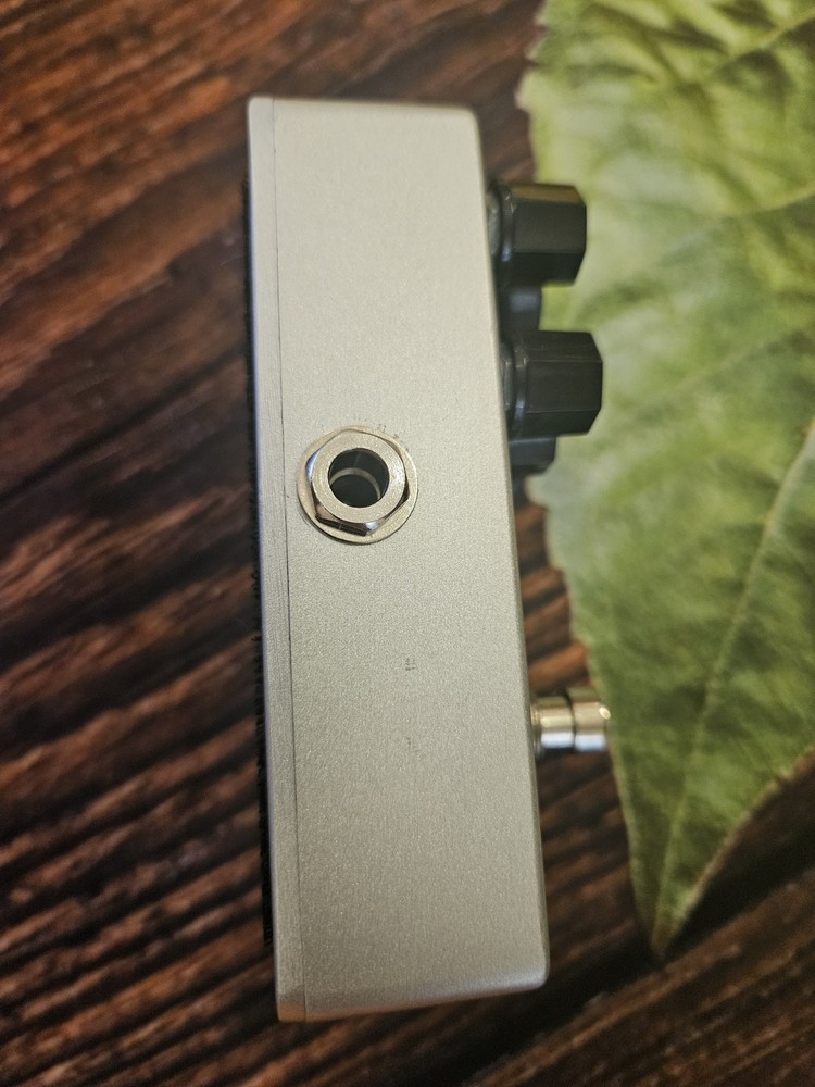 Movall MP106 Jumpspace Overdrive Untested