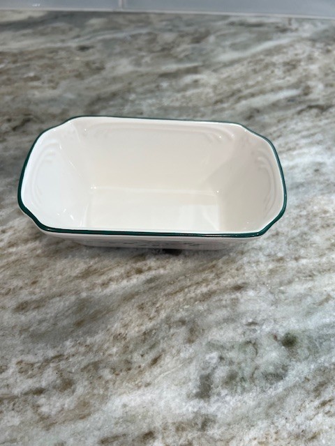 Pfaltzgraff Winterberry Mini Loaf Pan Stoneware