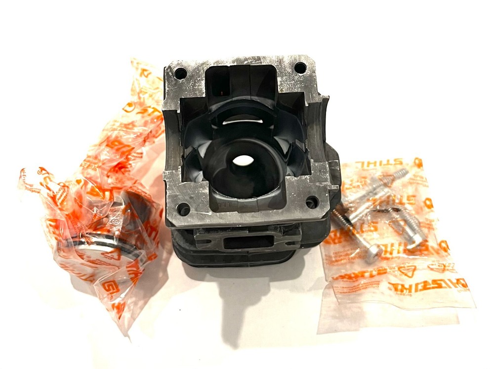 CYLINDER WITH PISTON 42.5MM.