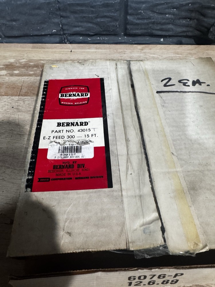 BERNARD 43015 / 43015 (NEW IN BOX)