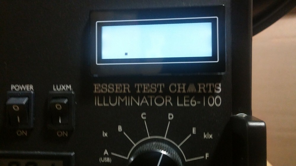 ESSER TEST CHARTS Type LE6-00 100W Spherical Transparency Illuminator