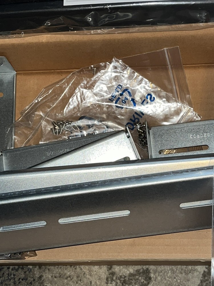 NIB Supermicro FireFly Server Front Panel SC820