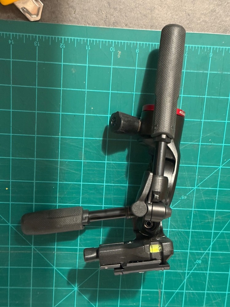 Manfrotto Befree 3Way Live Fluid Head, Barely Used