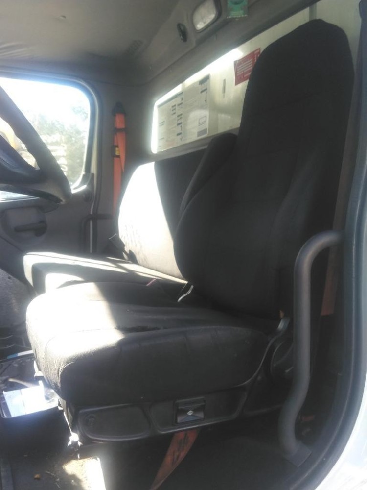 Replaces 2017 FREIGHTLINER M2 106 FRONT SEAT ,  GA