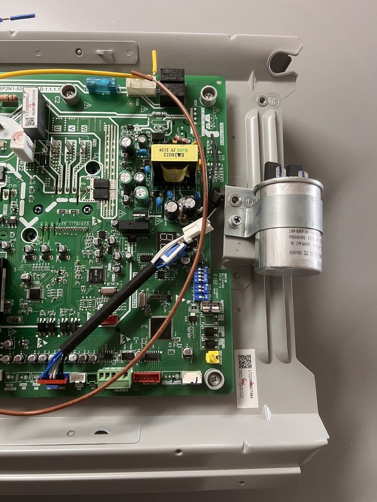 Bosch Thermotechnology Corp. 8733955391 Control Board Assembly New Open Box