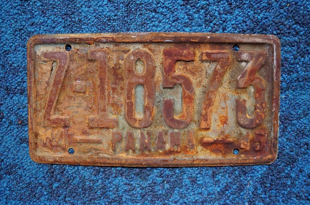 1944 1945 PANAMA License Plate