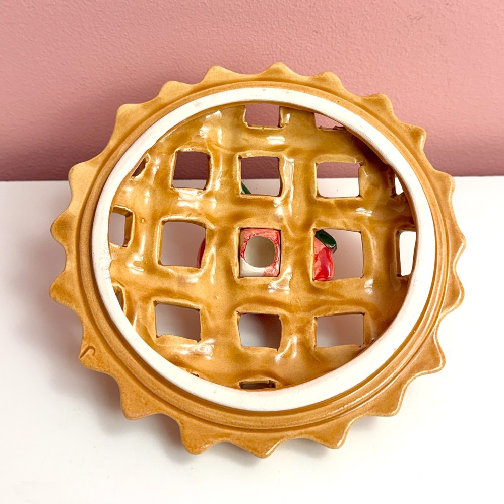 Vintage Pie Shaped Box with Lid