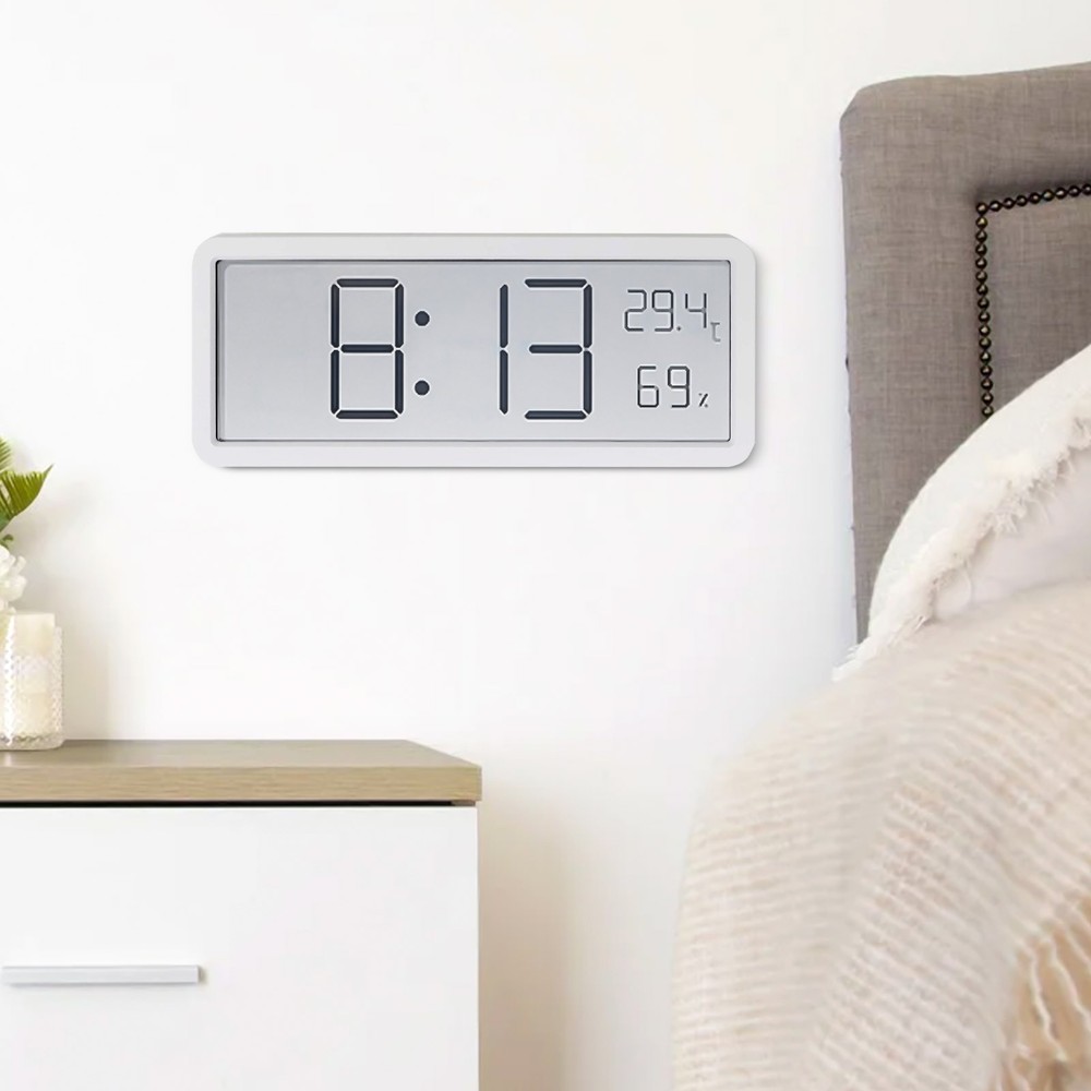 Automatic Adjustment Digital Wall Clock Battery Powered Clock Home Office Clock