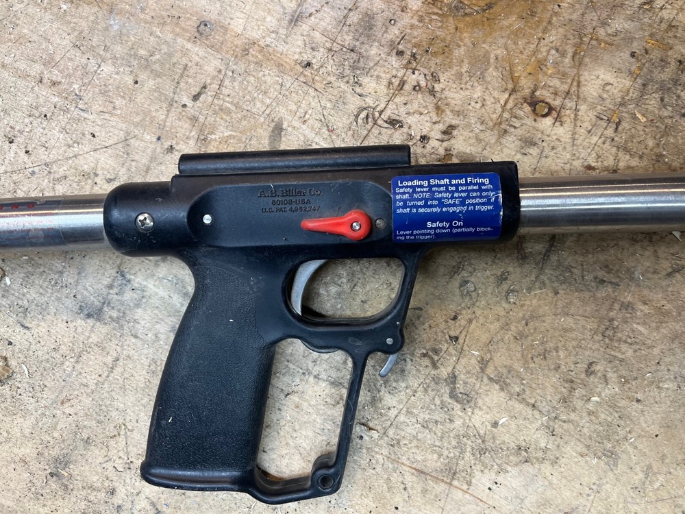 A. B. BILLER SPEAR GUN 60108 48" LONG -- Missing Parts -- Untested!