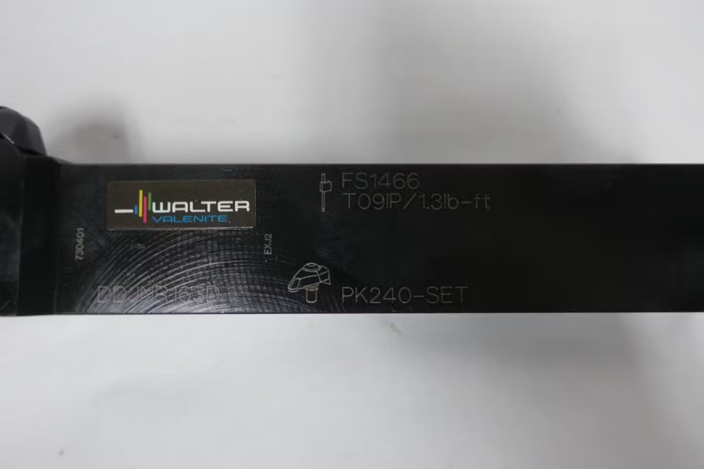 Walter DDJNR163D Indexable Turning Tool Holder