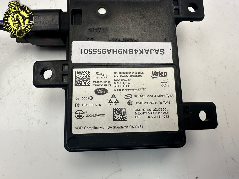 2016-2020 JAGUAR XE XF F-PACE REAR LEFT / RIGHT BLIND SPOT SENSOR CONTROL MODULE