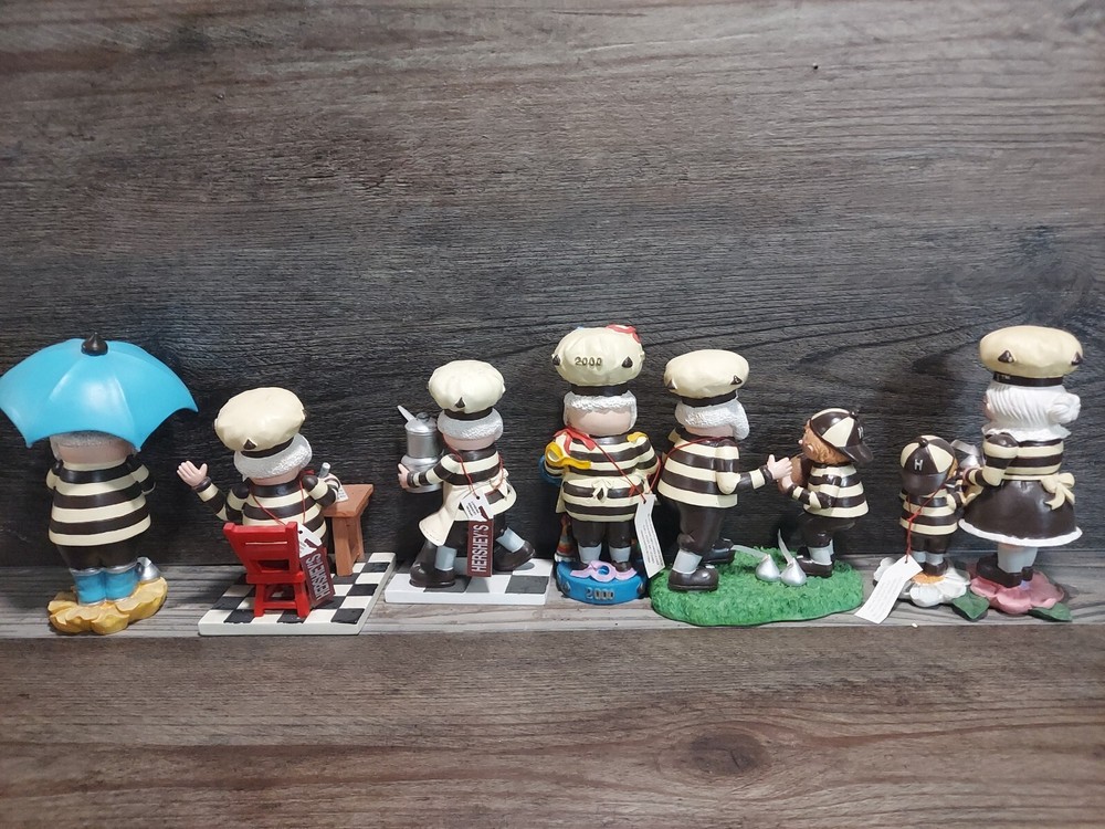 7 Collectible Hershey Figures Misc Kurt Adler Ceramic Exc,BAKER & OTHER DECORAT