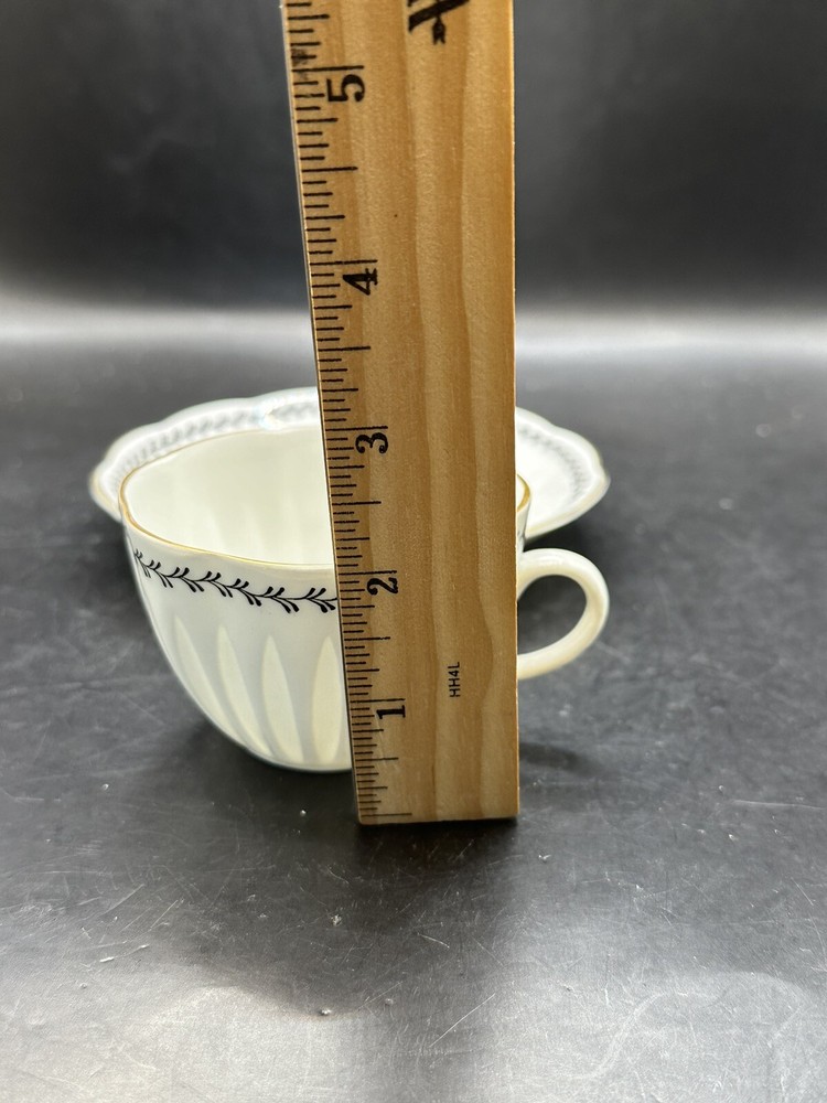ARABIA VARPU COFFEE CUP, PLATE