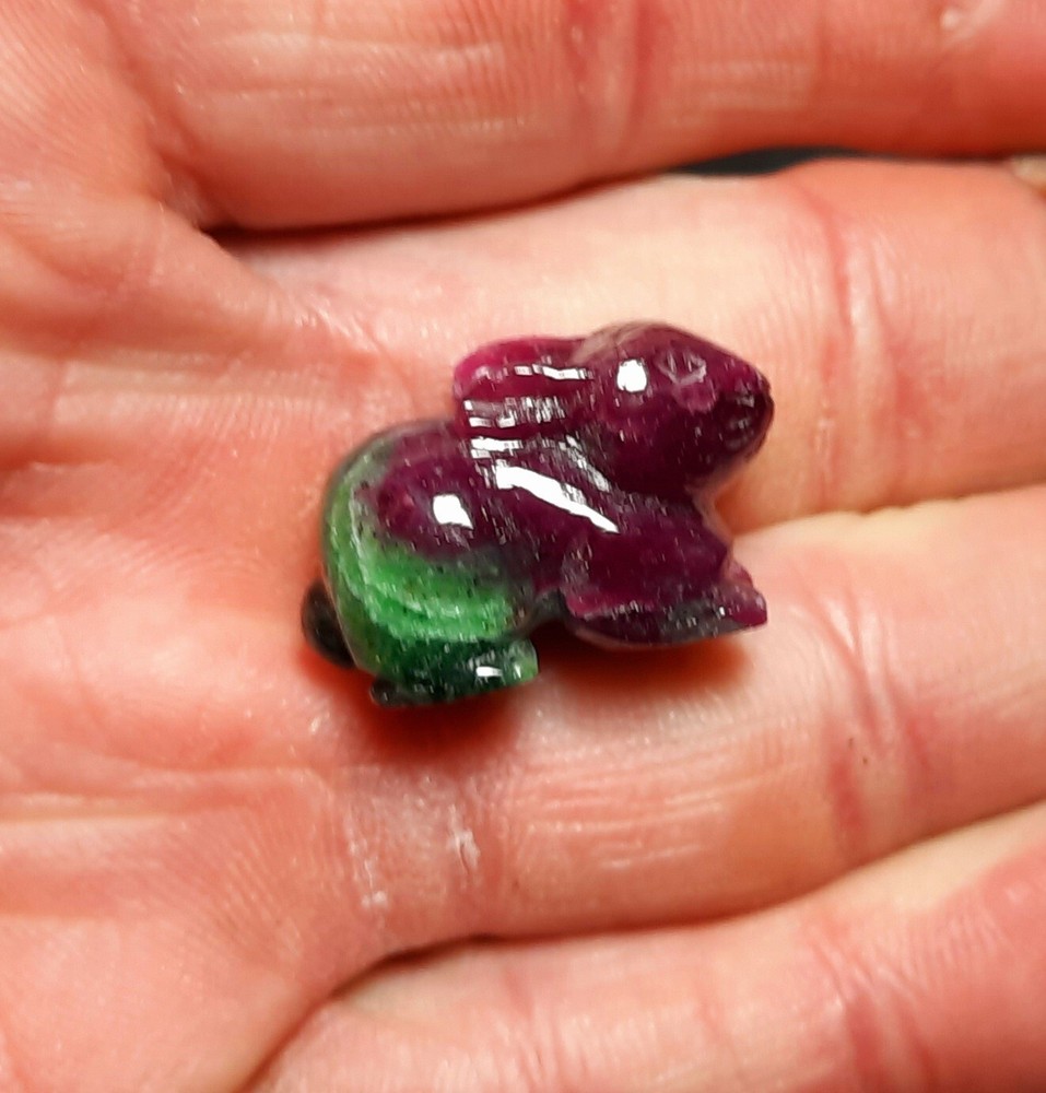 🐇 40.32ct Natural Solid Ruby-Zoisite Rabbit Gem Carving/Figurine 🐇