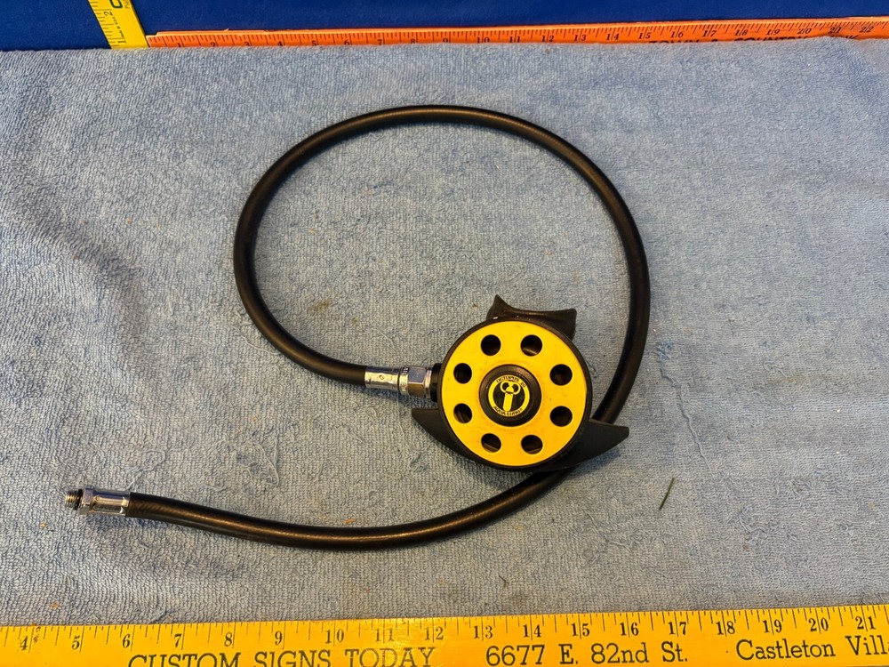 Aqua Lung Octopus 20 Scuba Regulator