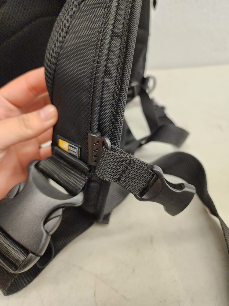 Case Logic DSS-103 Luminosity Large Sling Backpack (Black)