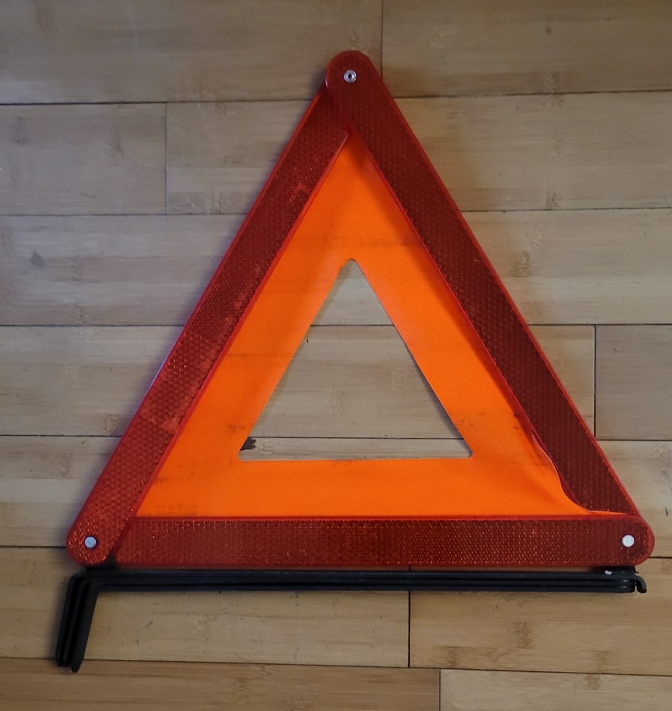Vehicle Emergency Breakdown Safety Warning Reflective Folding Hazard Triangle