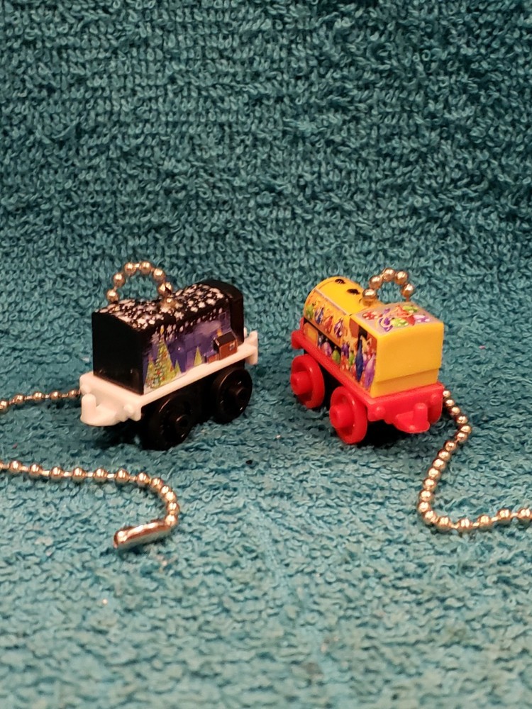 Thomas the Train Christmas Light Pull and Fan Pull Set - Thomas The Train