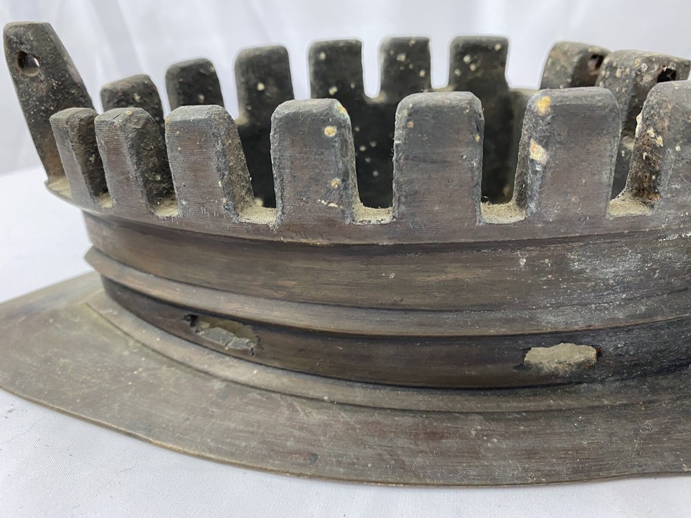 Antique Charcoal Pressing Iron Extra Large Cast Iron Cutouts