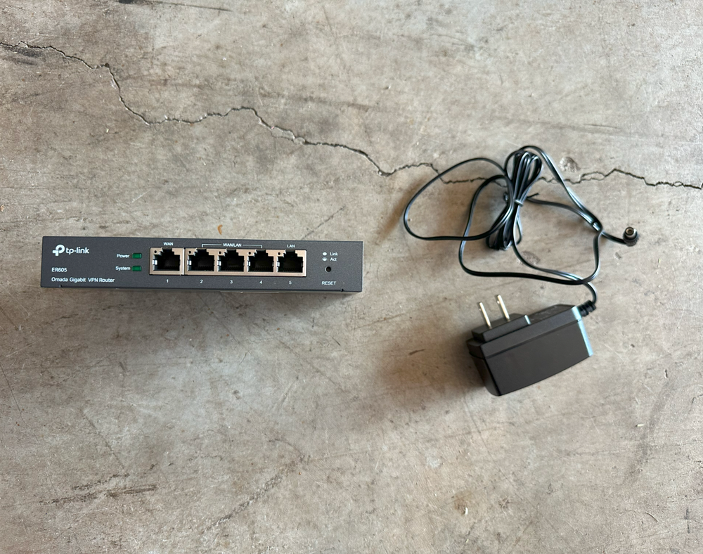 TP-LINK ER605 Gigabit Multi-WAN VPN Router