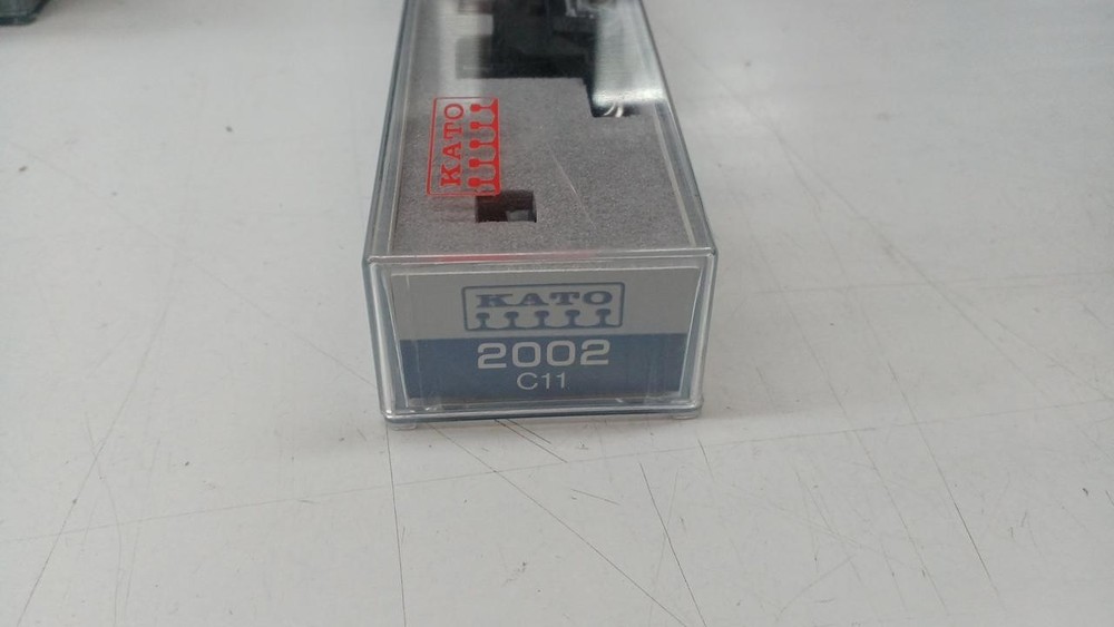 KATO 2002 C11