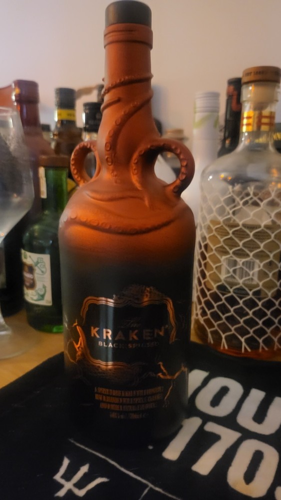 Kraken Unknown Deep Copper Scar LTD Edition Empty Rum Bottle/Halloween/Man Cave