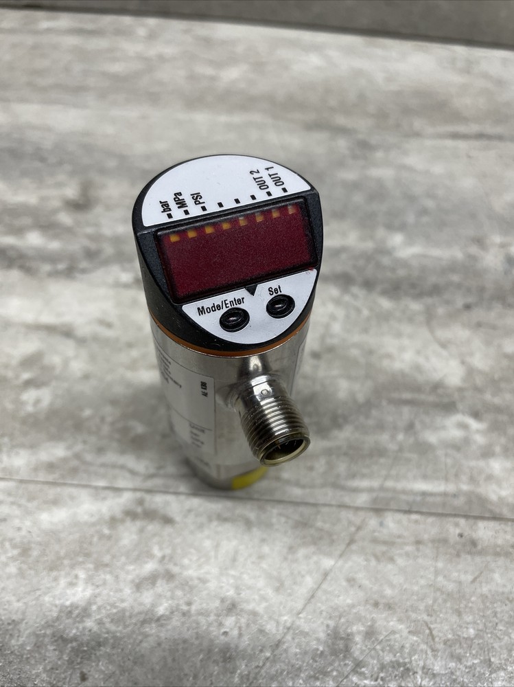 IFM PN7204 Pressure Sensor / Transmitter With Display, Lightly Used