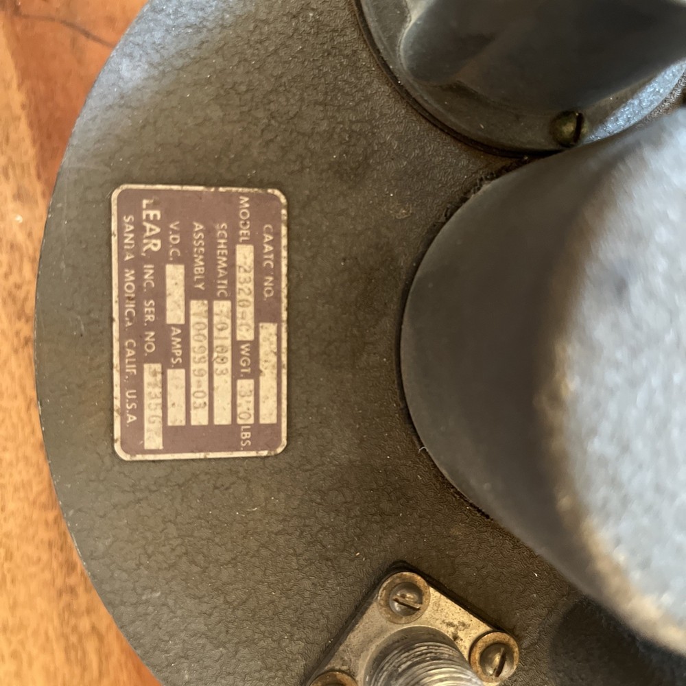 Lear 2380-C Antenna Aviation Aerospace Loop