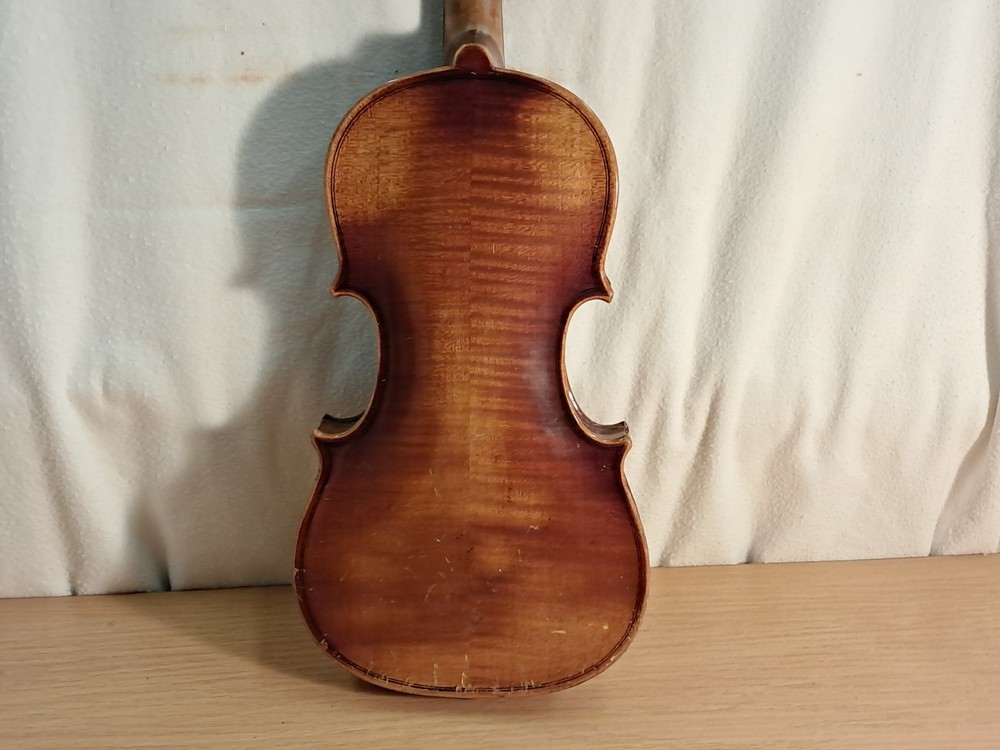Vintage 1/4 Size Student's Violin