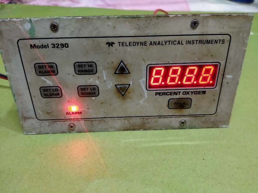 Teledyne Analytical Model 3290 V.1.6 C64773A Percent Oxygen Analyzer