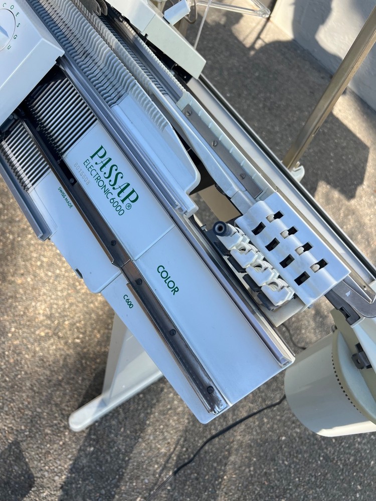 passap e6000 knitting machine