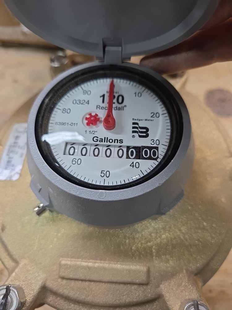 107-9933 Badger Meter