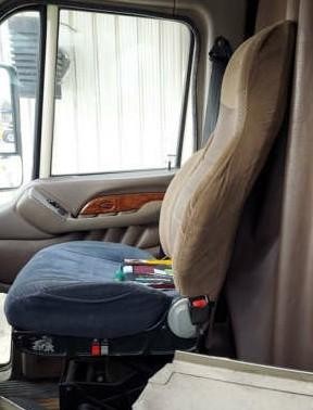 Replaces 2009 PETERBILT 387 FRONT SEAT , IL