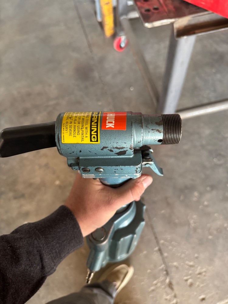 Huck 245 rivet gun
