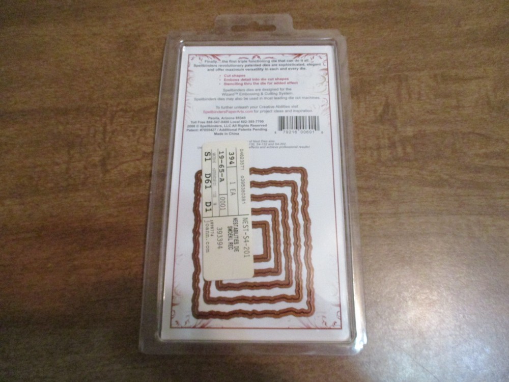 SPELLBINDERS NESTABILITIES SMALL DECKLED RECTANGLES DIE SET