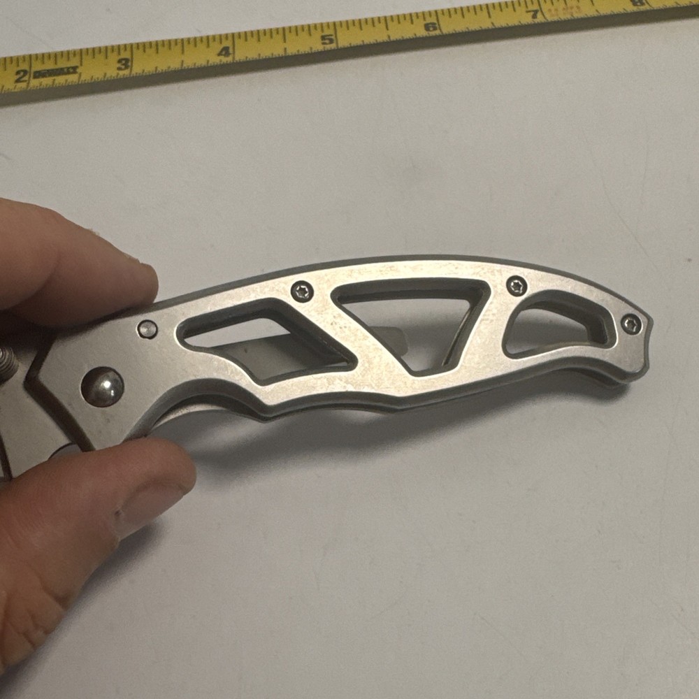 GERBER 4660519A Foldable Pocket Knife Metal Gray Clean Foldable