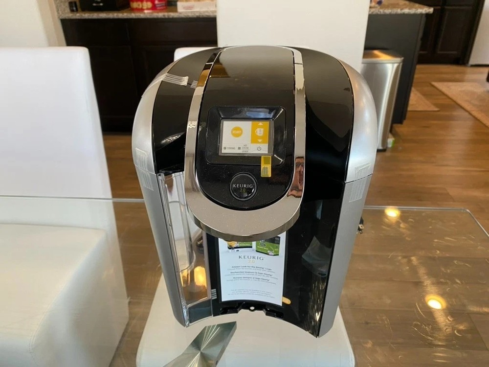 Keurig 2.0 K400 Digital Coffee Maker Touchscreen Silver and Black